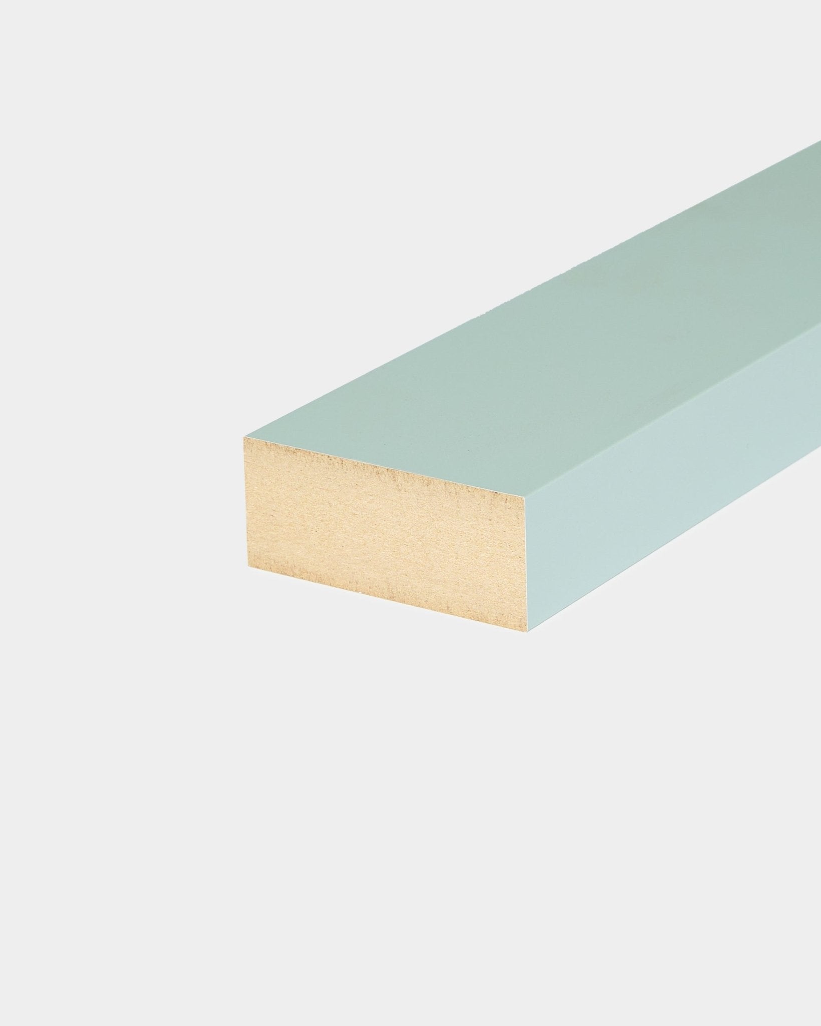WoodUpp Endlamelle / Cloud, 6,7 cm, rechteckiger hellblauer MDF-Rahmen Akustikpaneel, konzipiert für die Montage an Akupanel oder an der Wand.